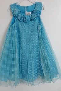 Sleeveless dress size 5